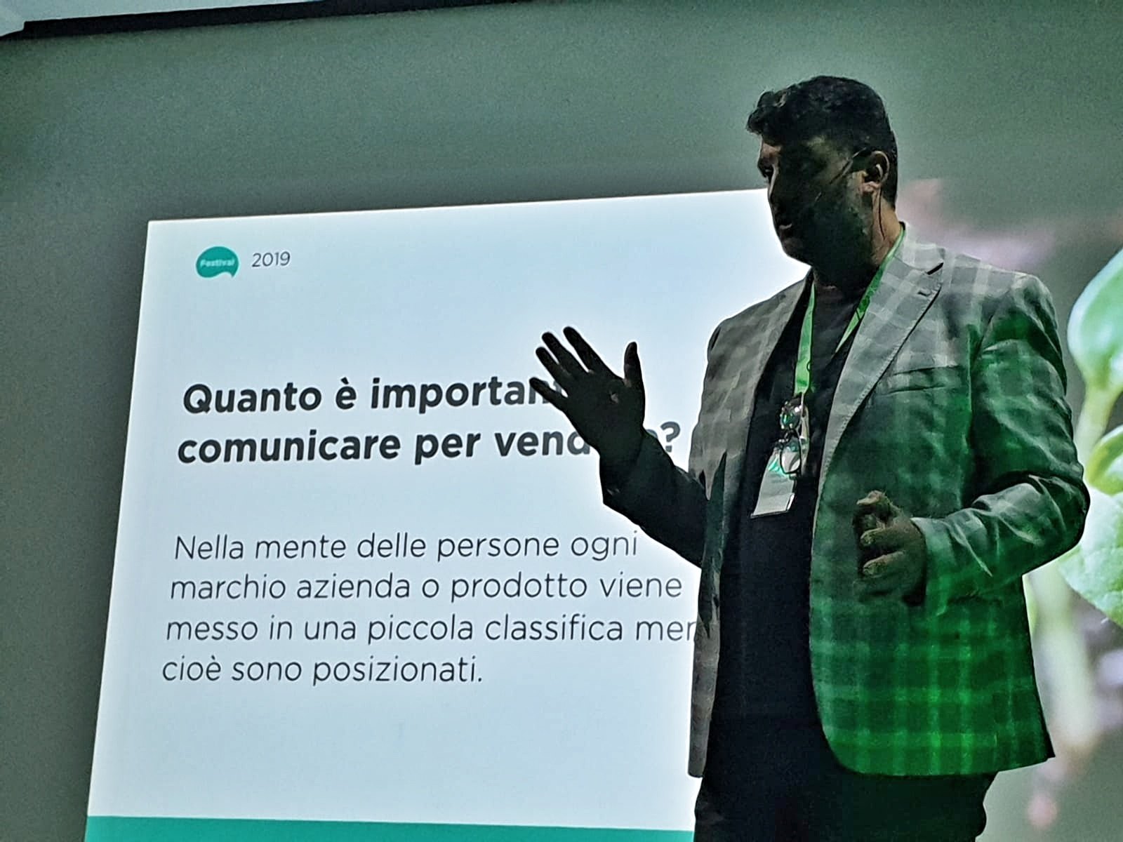 Alain Serafini durante un intervento pubblico